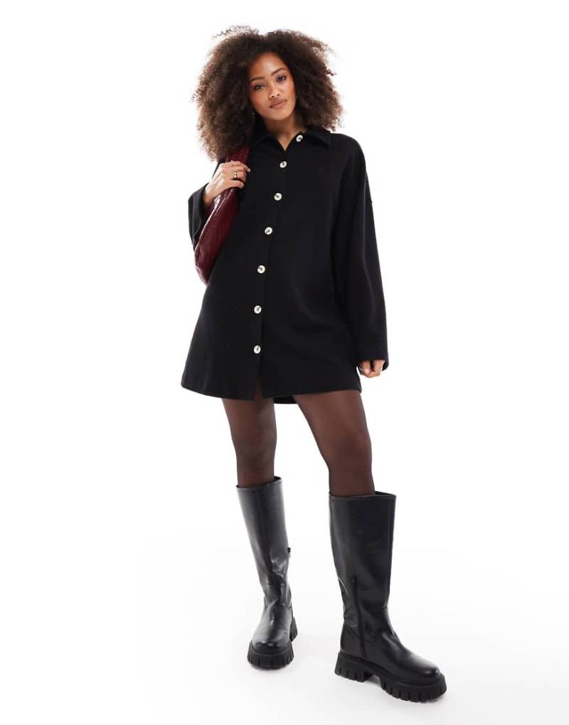 ASOS DESIGN - Superweiches Mini-Strickjackenkleid in Schwarz mit Knopfleiste und Kragen von ASOS DESIGN