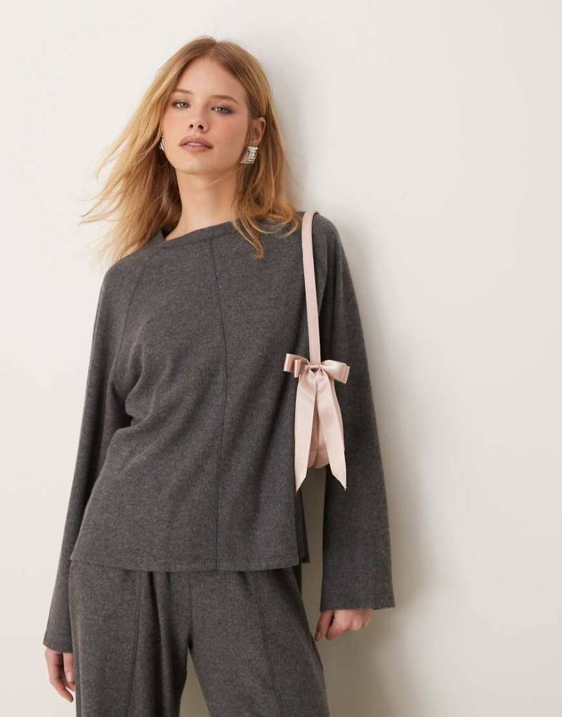 ASOS DESIGN - Superweiches Oversize-Oberteil in meliertem Dunkelgrau mit Sichtnaht, Kombiteil von ASOS DESIGN
