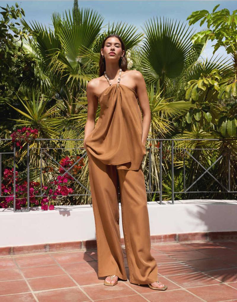 ASOS DESIGN - Superweite Hose in Camel mit weitem Bein, Kombiteil-Braun von ASOS DESIGN