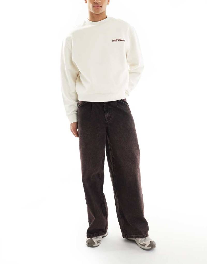 ASOS DESIGN - Superweite Jeans in verwaschenem Schwarz mit braunem Farbstich von ASOS DESIGN