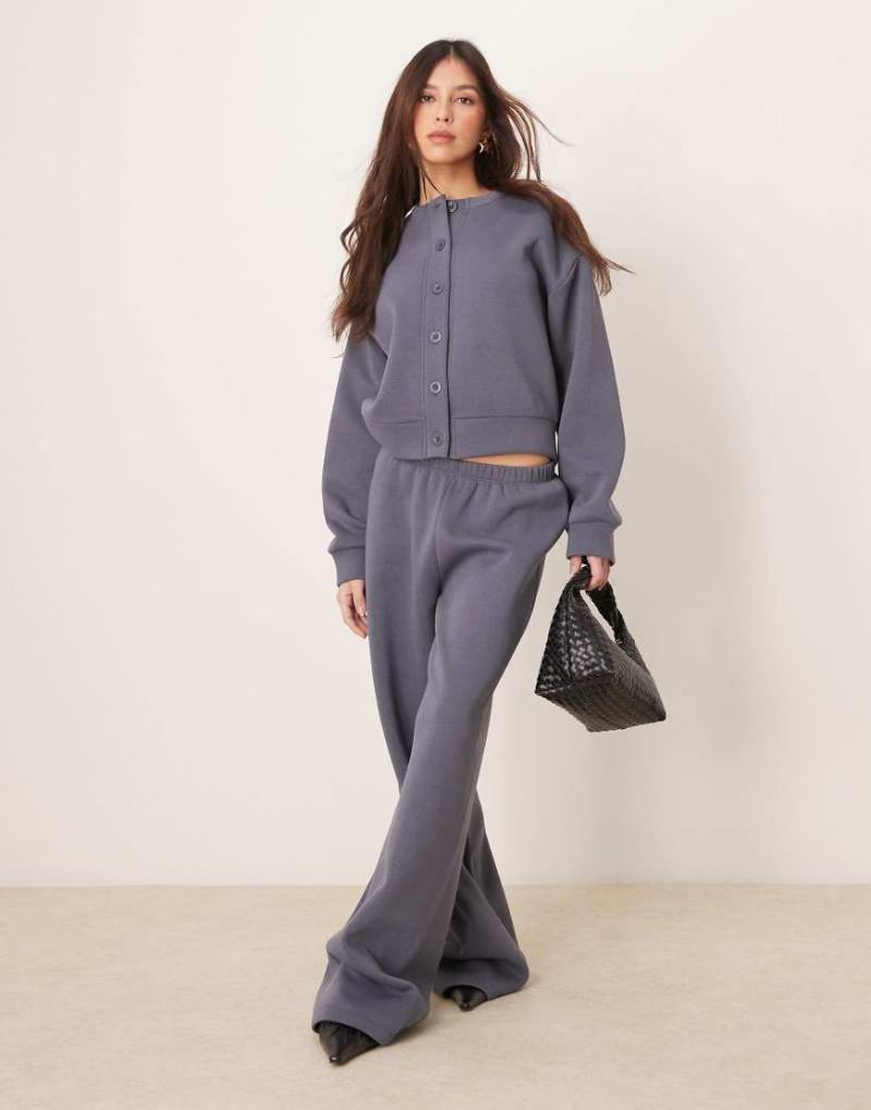 ASOS DESIGN - Sweat-Jogginghose in Anthrazit mit weitem Bein, Kombiteil-Grau von ASOS DESIGN