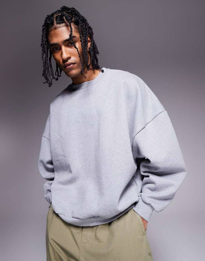 ASOS DESIGN - Premium - Schweres Super-Oversize-Sweatshirt in meliertem Grau, 400 g/m² von ASOS DESIGN