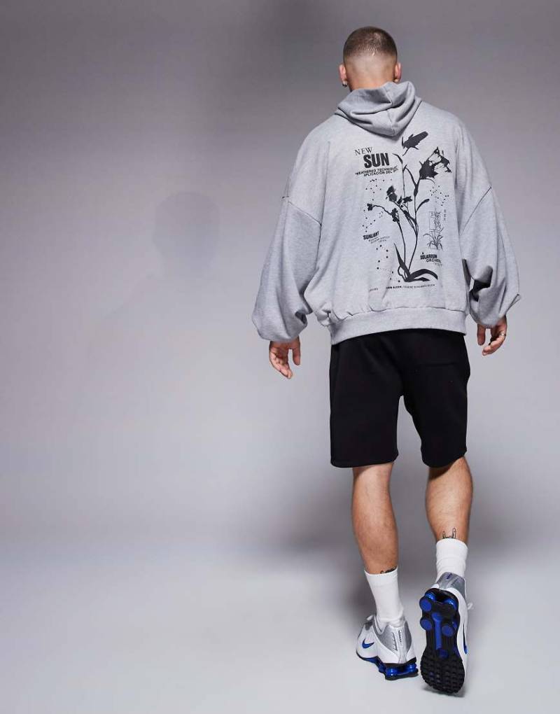 ASOS DESIGN - Sweatshirt in Grau meliert mit extremer Oversize-Passform und Souvenir-Prints ASOS DESIGN - Sweatshirt in Grau meliert mit extremer Oversize-Passform und Souvenir-Prints von ASOS DESIGN