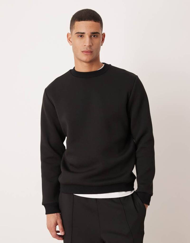 ASOS DESIGN - Sweatshirt in Schwarz aus neoprenartigem Material von ASOS DESIGN