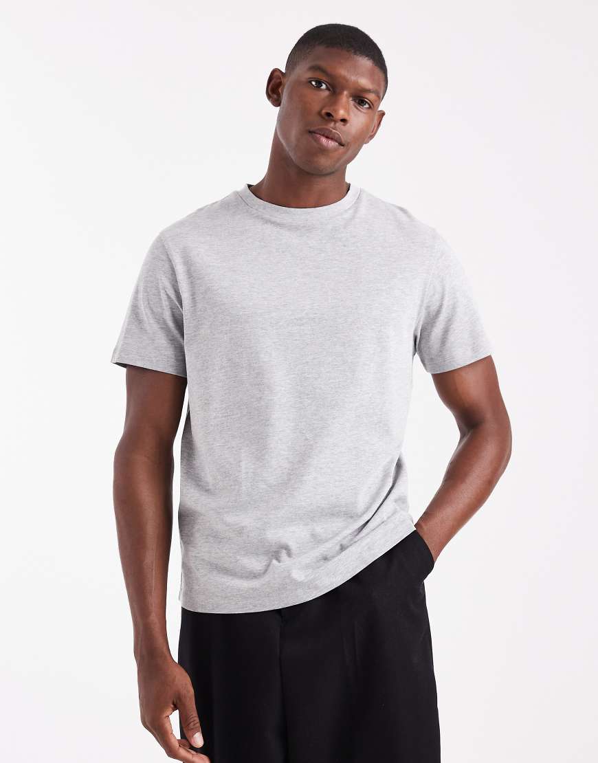 ASOS DESIGN - T-Shirt aus schwerem Stoff in meliertem Grau mit Rundhalsausschnitt von ASOS DESIGN