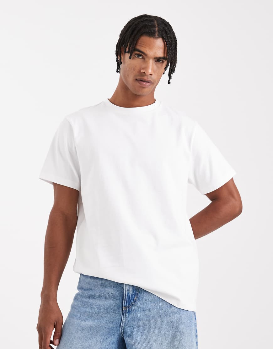 ASOS DESIGN - T-Shirt aus sehr schwerem Stoff in Weiß mit Rundhalsausschnitt von ASOS DESIGN