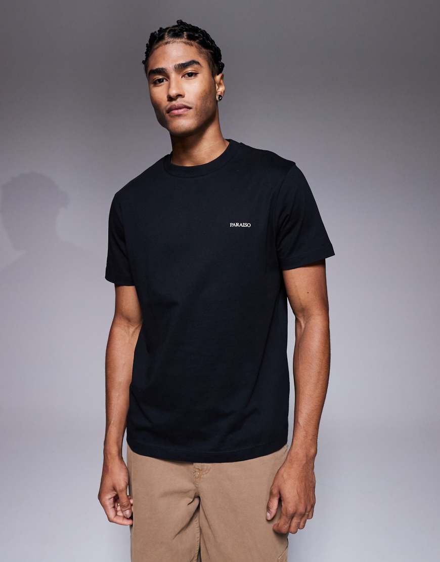 ASOS DESIGN - T-Shirt in Schwarz mit Textprint auf der Brust von ASOS DESIGN
