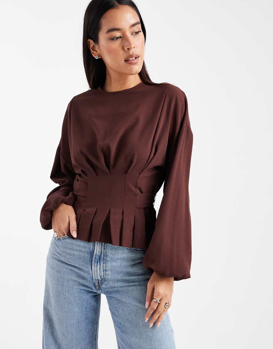 ASOS DESIGN - Taillierte Bluse in Schokobraun mit Bindedetail am Rücken-Brown von ASOS DESIGN
