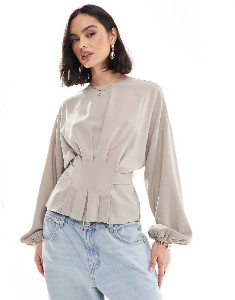 ASOS DESIGN - Taillierte Bluse in Steinbeige mit Rückenschleifen-Neutral von ASOS DESIGN