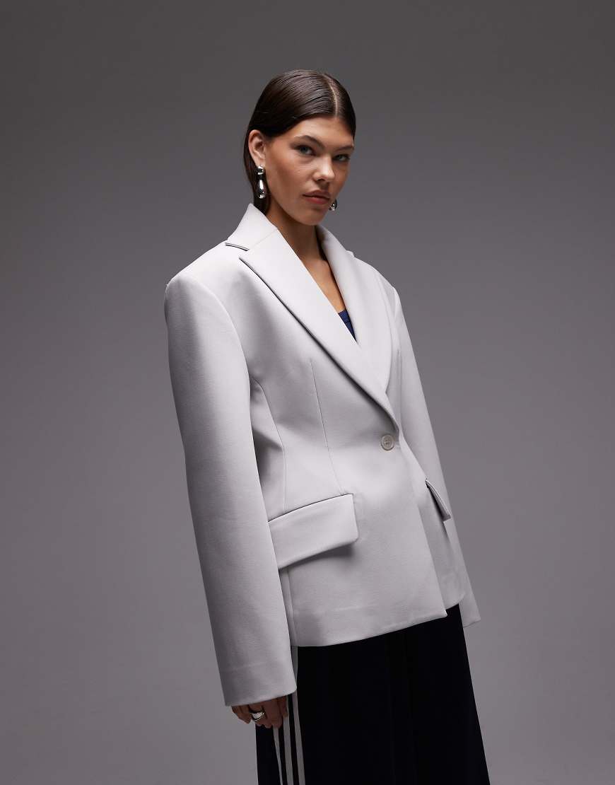 ASOS DESIGN - Taillierter, figurbetonter Blazer in Hellgrau ASOS DESIGN - Taillierter, figurbetonter Blazer in Hellgrau von ASOS DESIGN