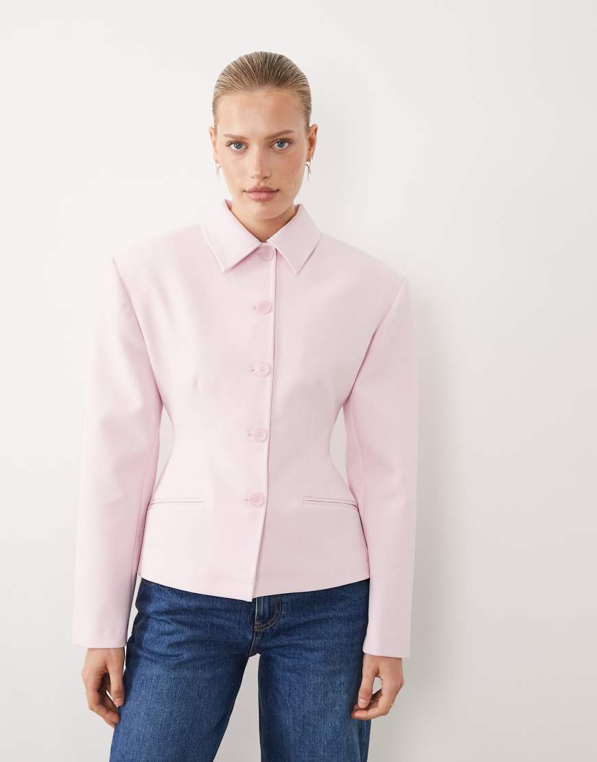 ASOS DESIGN - Taillierter Blazer in Rosa mit Knopfleiste von ASOS DESIGN