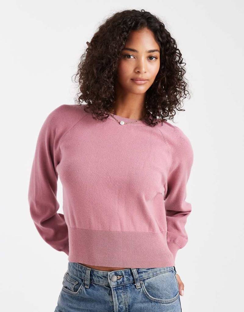 ASOS DESIGN - Taillierter Strickpullover in Altrosa mit Rundhalsausschnitt von ASOS DESIGN