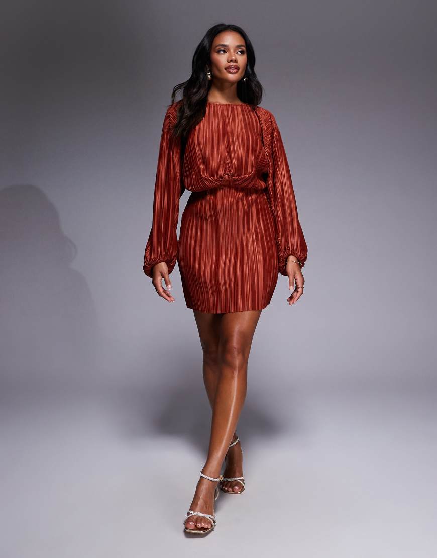 ASOS DESIGN - Tailliertes Plissee-Minikleid in Rostrot mit Blousonärmeln-Orange von ASOS DESIGN