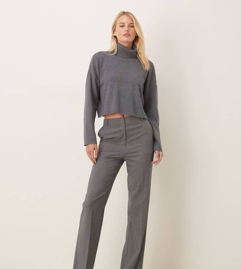 ASOS DESIGN Tall - Elegante, schmal geschnittene Hose in Grau mit geradem Schnitt von ASOS DESIGN