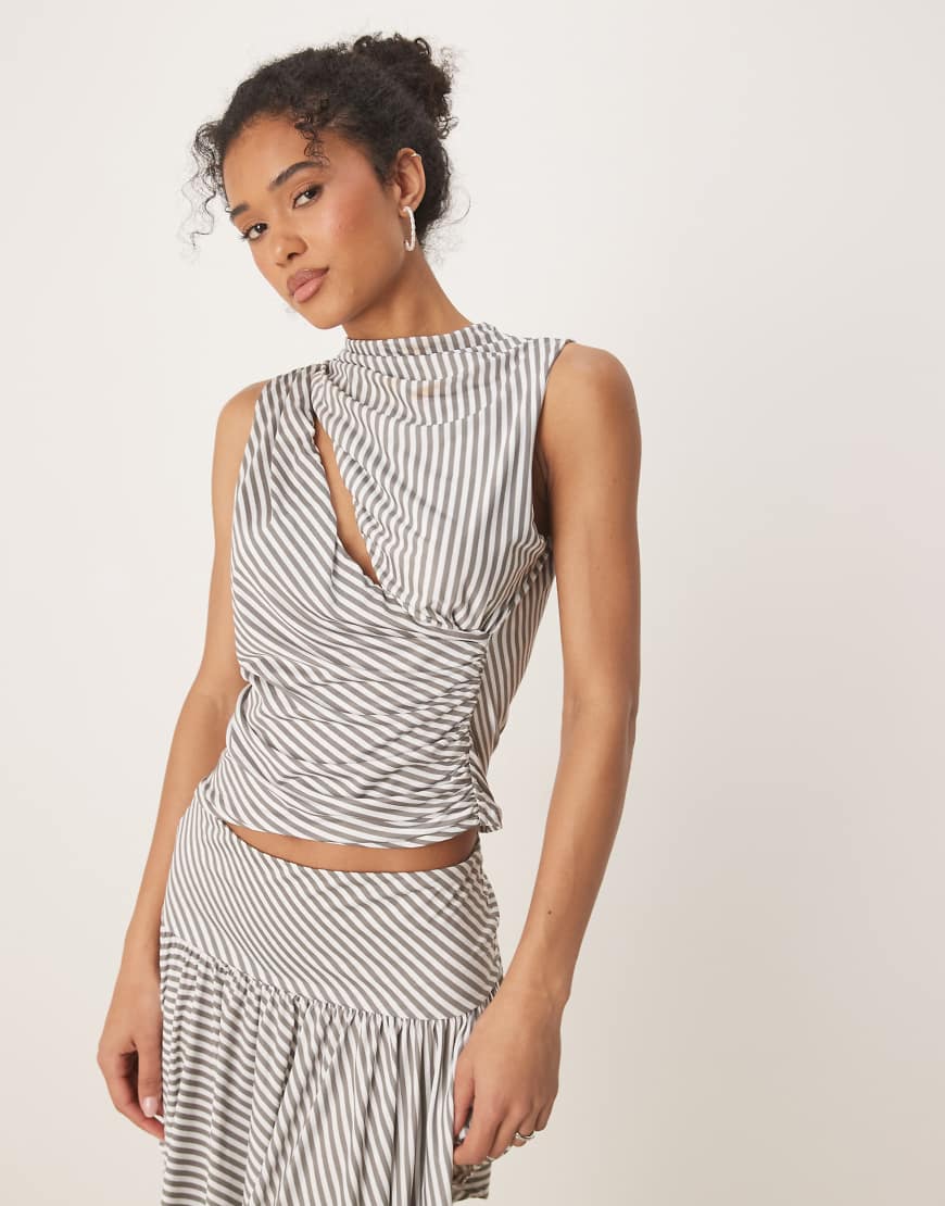 ASOS DESIGN - Tanktop in Grau mit Streifen und Schlitzdetail, Kombiteil von ASOS DESIGN