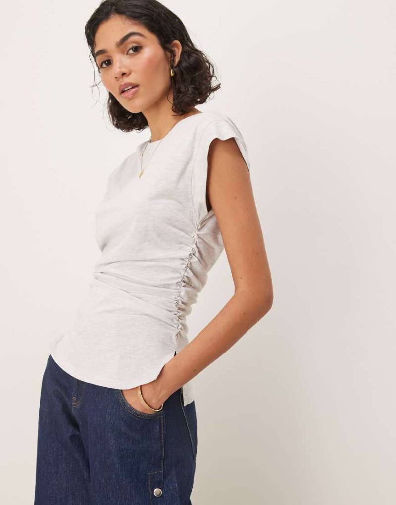 ASOS DESIGN - Tanktop in meliertem Eisgrau mit Korsett-Taille und betonter Schulter von ASOS DESIGN