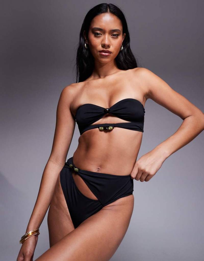 ASOS DESIGN - Tara - Bikinihose in Schwarz mit hohem Beinausschnitt und hoher Taille von ASOS DESIGN
