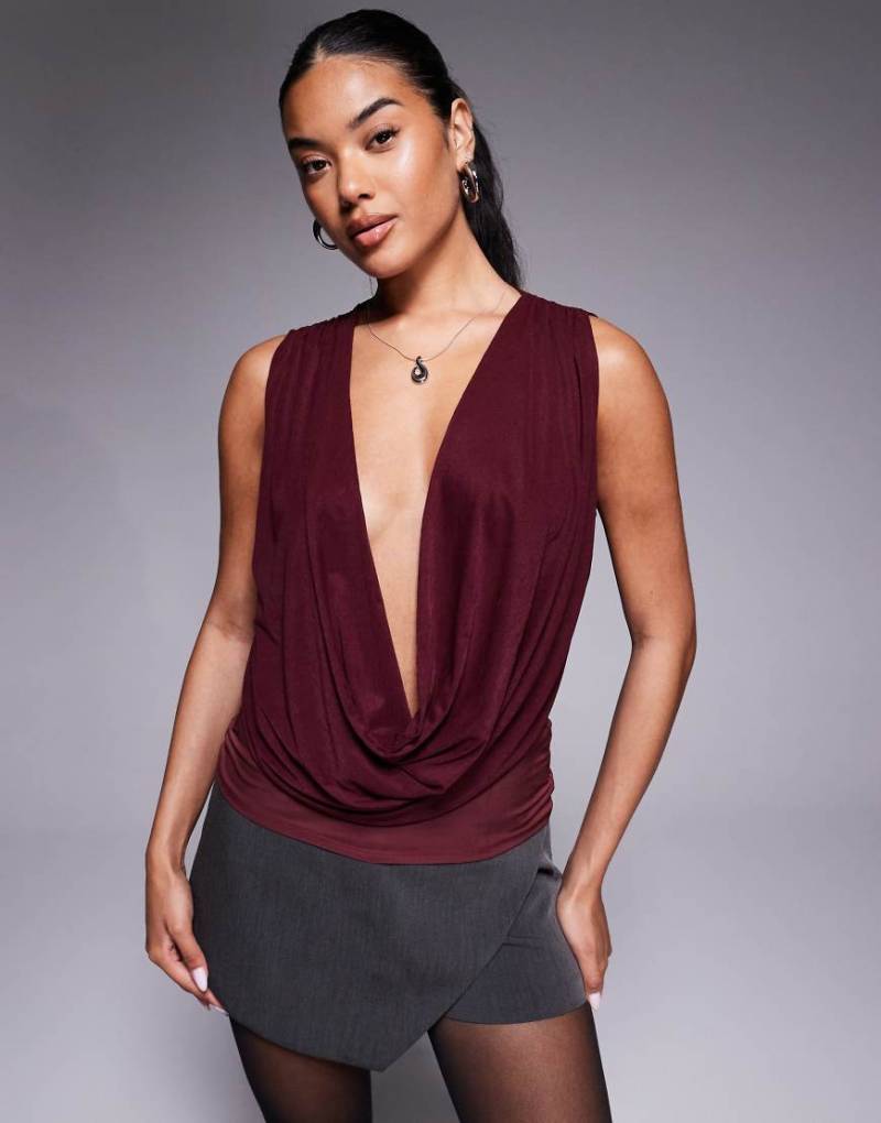 ASOS DESIGN - Tief ausgeschnittenes, drapiertes Longline-Oberteil aus halbtransparentem Netzstoffmix in Burgunderrot-Lila von ASOS DESIGN