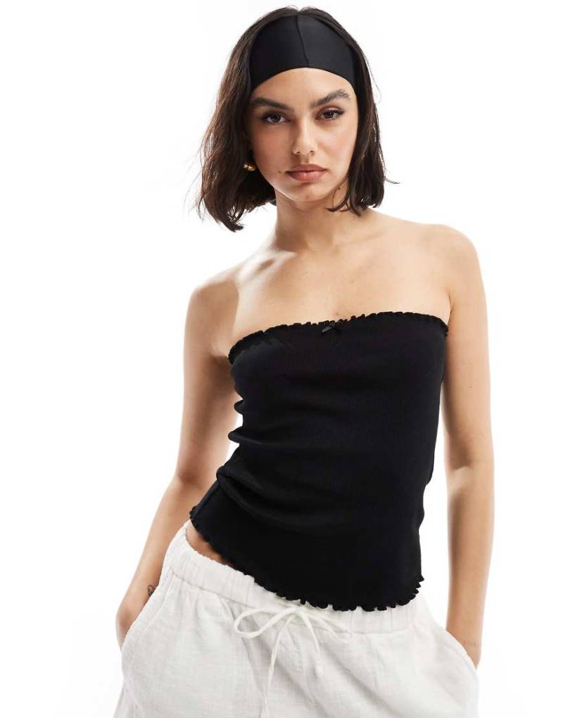 ASOS DESIGN - Trägerloses Oberteil in Schwarz mit Kräuselsaum von ASOS DESIGN