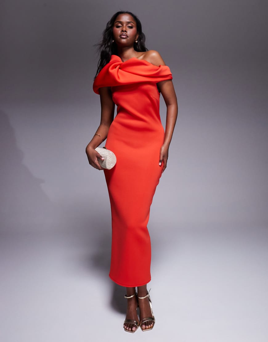 ASOS DESIGN - Trägerloses strukturiertes Midikleid aus neoprenartigem Material in Rot mit Puffärmeln ASOS DESIGN - Trägerloses strukturiertes Midikleid aus neoprenartigem Material in Rot mit Puffärmeln von ASOS DESIGN