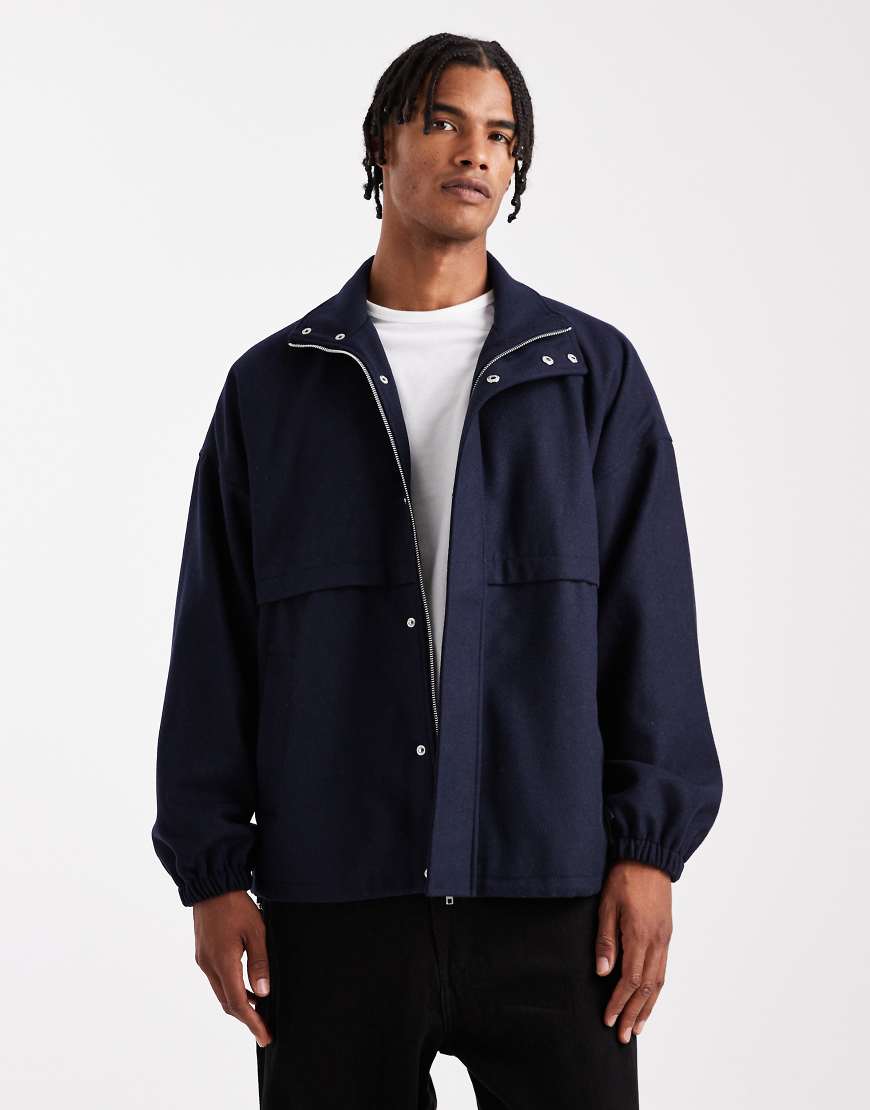 ASOS DESIGN - Trainingsjacke in marineblauer Wolloptik von ASOS DESIGN