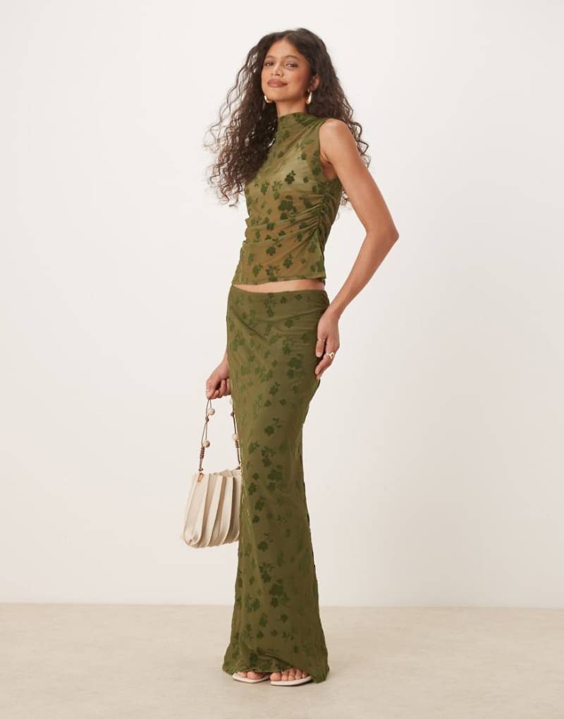 ASOS DESIGN - Transparenter Maxirock in Olivgrün mit beflocktem Blumenmuster, Kombiteil von ASOS DESIGN