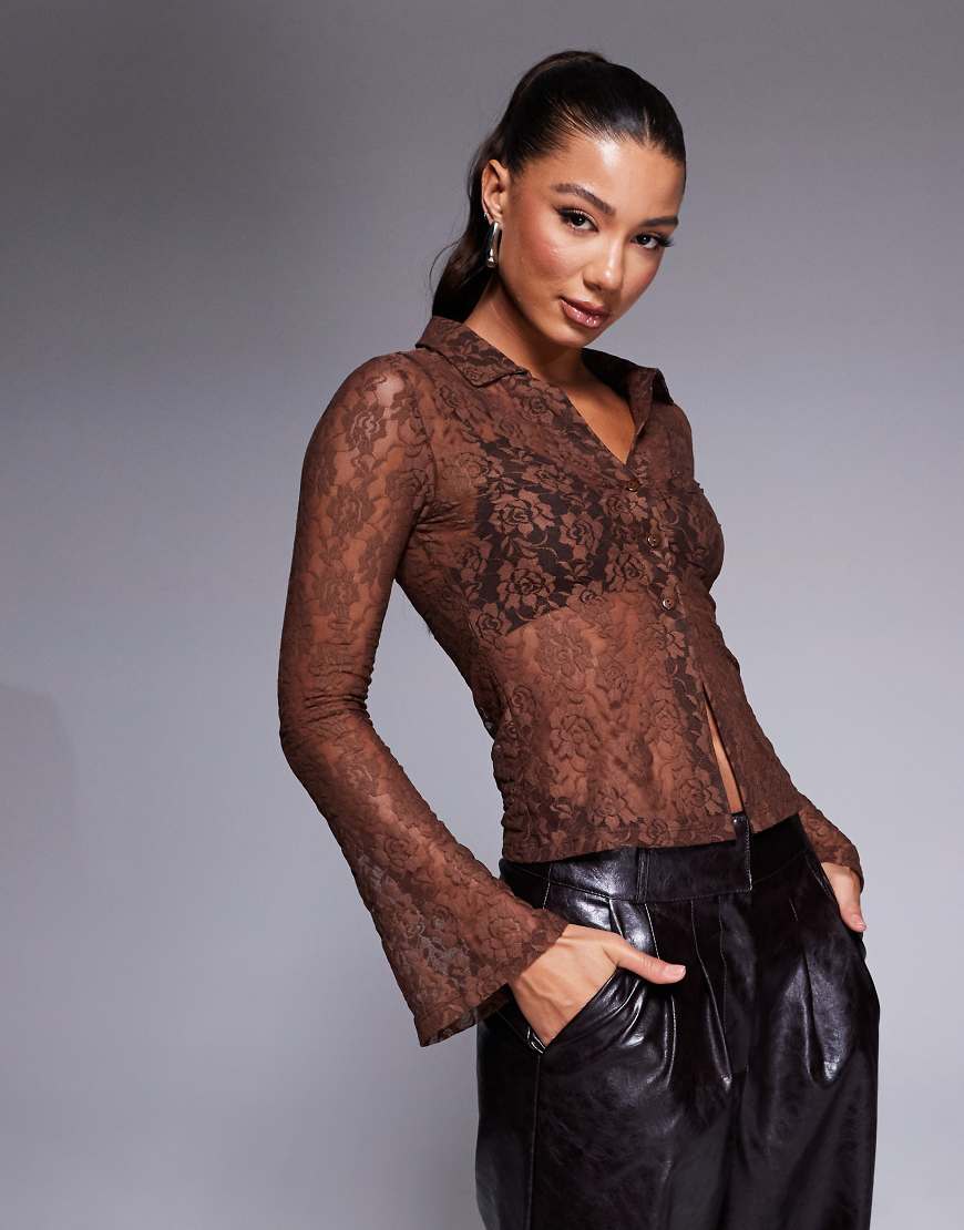 ASOS DESIGN - Transparentes Hemd aus Spitze in Braun mit durchgehender Knopfleiste von ASOS DESIGN