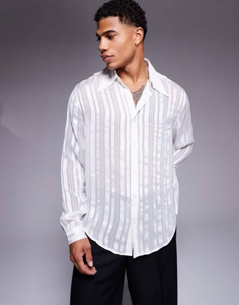 ASOS DESIGN - Transparentes Hemd in Weiß mit lockerem Schnitt von ASOS DESIGN