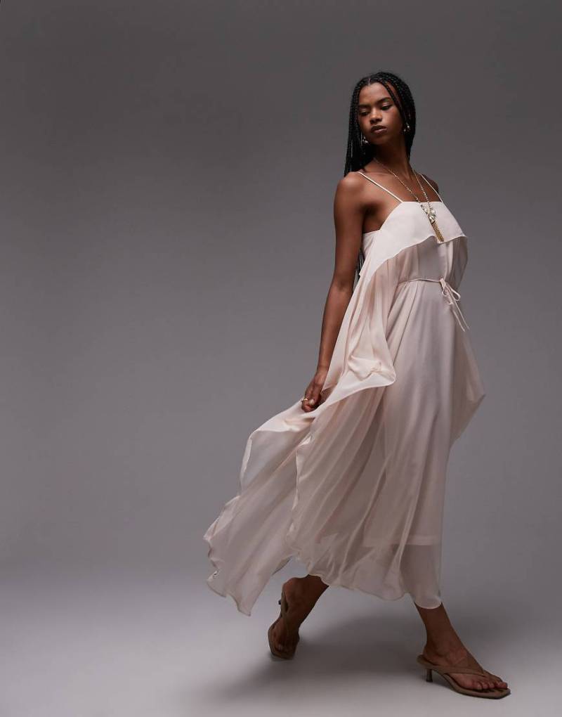ASOS DESIGN - Trapezförmiges Maxikleid aus Chiffon in sanftem Rosa von ASOS DESIGN