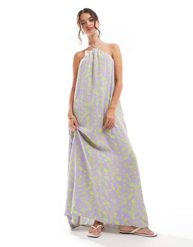 ASOS DESIGN - Trapezförmiges Maxikleid in Lila mit grünem Blumenmuster-Bunt von ASOS DESIGN