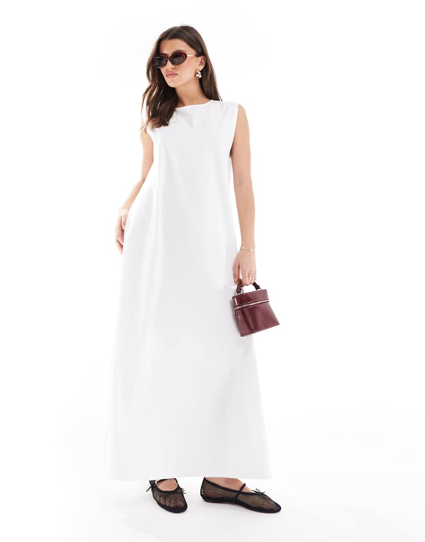 ASOS DESIGN - Trapezförmiges Popeline-Maxikleid in Weiß mit gefalteter Rückseite-Bunt von ASOS DESIGN