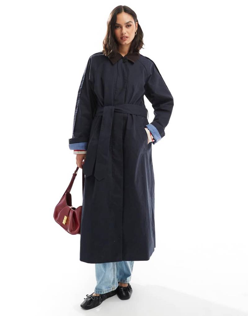 ASOS DESIGN - Trenchcoat in Marineblau mit Cordkragen von ASOS DESIGN
