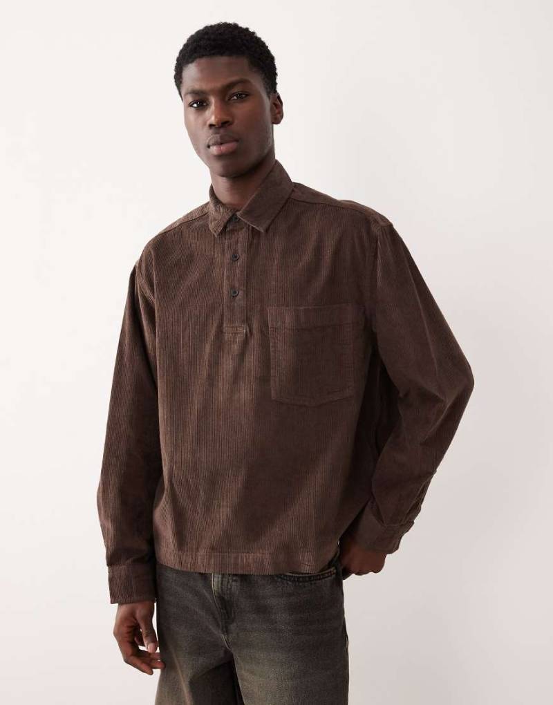 ASOS DESIGN - Übergroßes Cord-Hemd in Braun-Brown von ASOS DESIGN