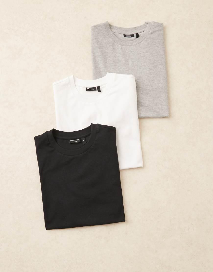 ASOS DESIGN - 3er-Pack T-Shirts in Schwarz, Weiß und meliertem Grau mit regulärer Passform und Rundhalsausschnitt von ASOS DESIGN