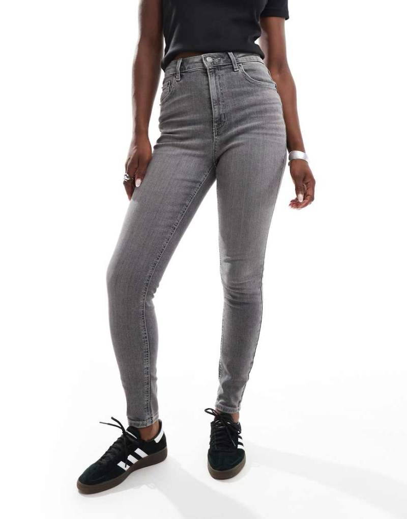 ASOS DESIGN - Ultimate - Eng geschnittene Jeans in Grau von ASOS DESIGN