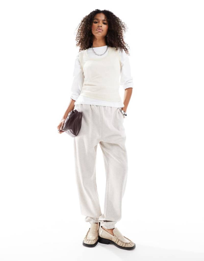 ASOS DESIGN - Ultimate - Jogginghose in meliertem Hellbeige-Neutral von ASOS DESIGN
