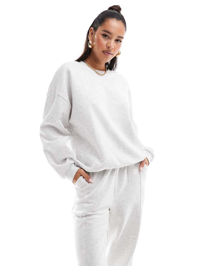 ASOS DESIGN - Ultimate - Oversize-Sweatshirt in meliertem Eisgrau ASOS DESIGN - Ultimate - Oversize-Sweatshirt in meliertem Eisgrau von ASOS DESIGN
