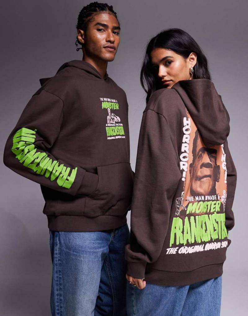 ASOS DESIGN - Unisex-Kapuzenpullover im Relaxed Fit in Braun mit „Frankenstein"-Print-Brown von ASOS DESIGN