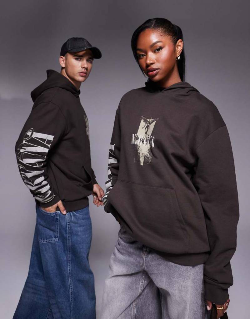 ASOS DESIGN - Unisex-Kapuzenpullover in Braun mit Oversize-Schnitt und „Nirvana"-Prints von ASOS DESIGN