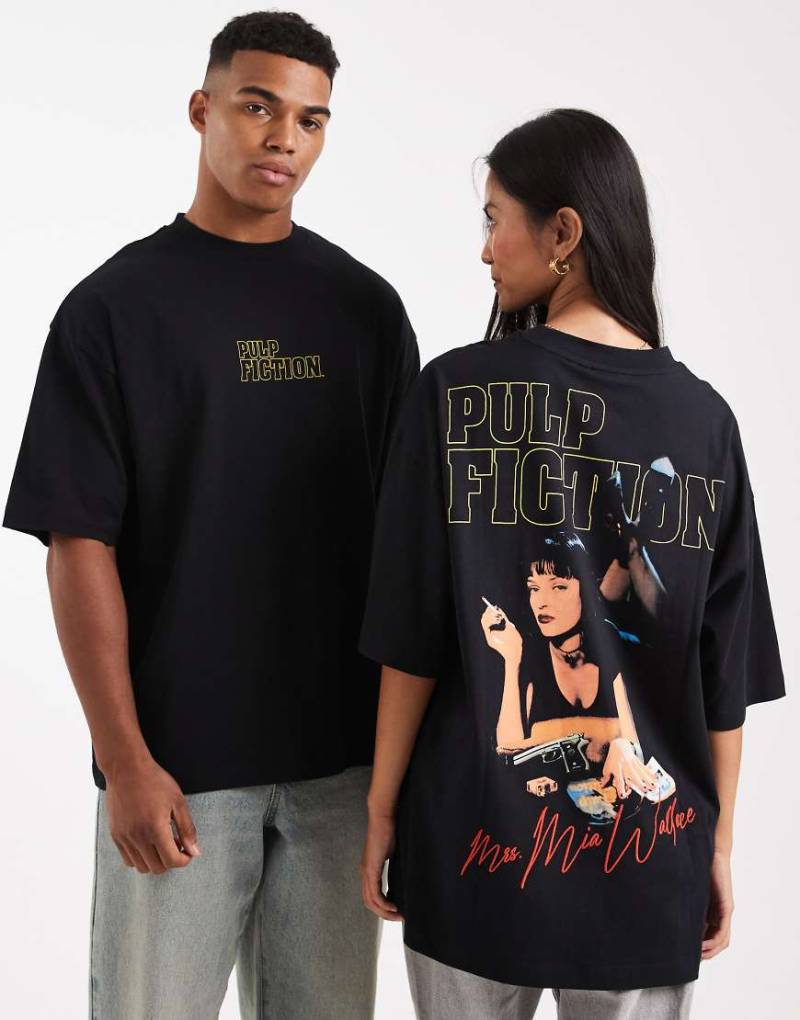 ASOS DESIGN - Unisex-Oversize-T-Shirt in Schwarz mit Pulp Fiction -Print von ASOS DESIGN