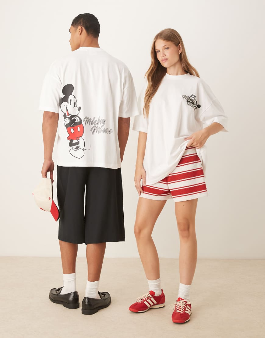 ASOS DESIGN - Disney - Unisex-T-Shirt in Beige mit „Mickey Mouse"-Print und Oversize-Schnitt-Weiß von ASOS DESIGN