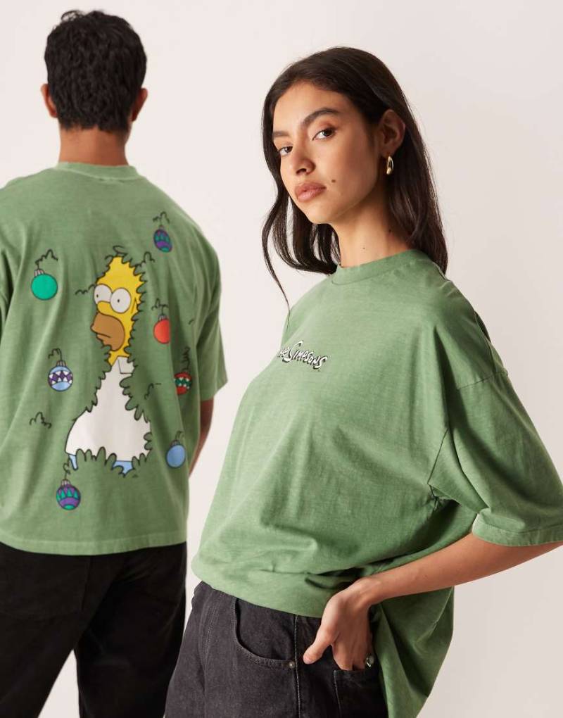 ASOS DESIGN - Unisex-T-Shirt in Dunkelgrün mit „The Simpsons"-Weihnachts-Print und Oversize-Schnitt von ASOS DESIGN