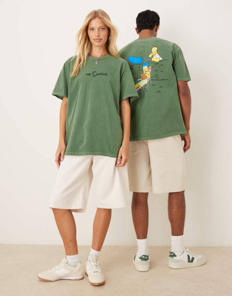 ASOS DESIGN - Unisex-T-Shirt in Grün mit „The Simpsons"-Prints und Oversize-Passform von ASOS DESIGN
