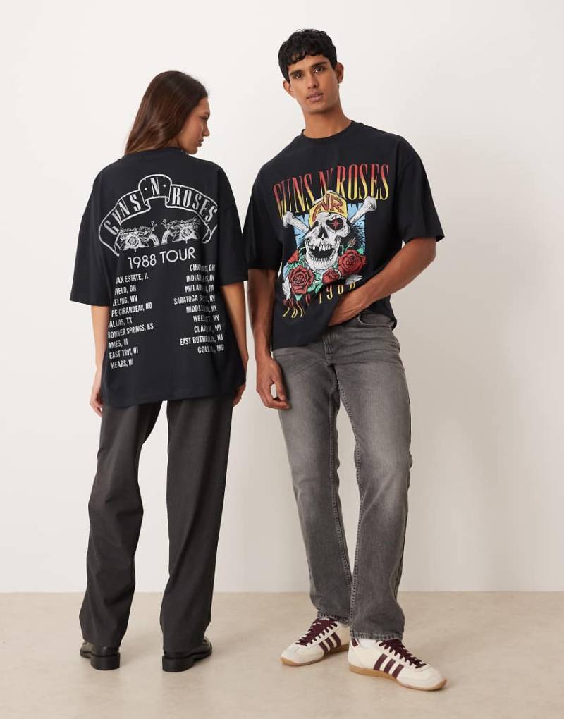 ASOS DESIGN - Unisex-T-Shirt in Oversize-Passform in Schwarz mit Guns-N'-Roses-Aufdruck von ASOS DESIGN