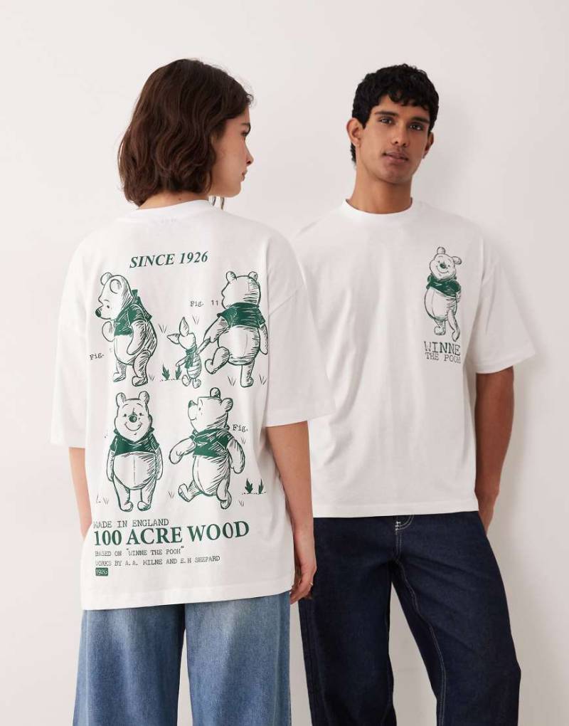 ASOS DESIGN - Unisex-T-Shirt in Weiß mit Oversize-Schnitt und „Winnie The Pooh"-Print von ASOS DESIGN