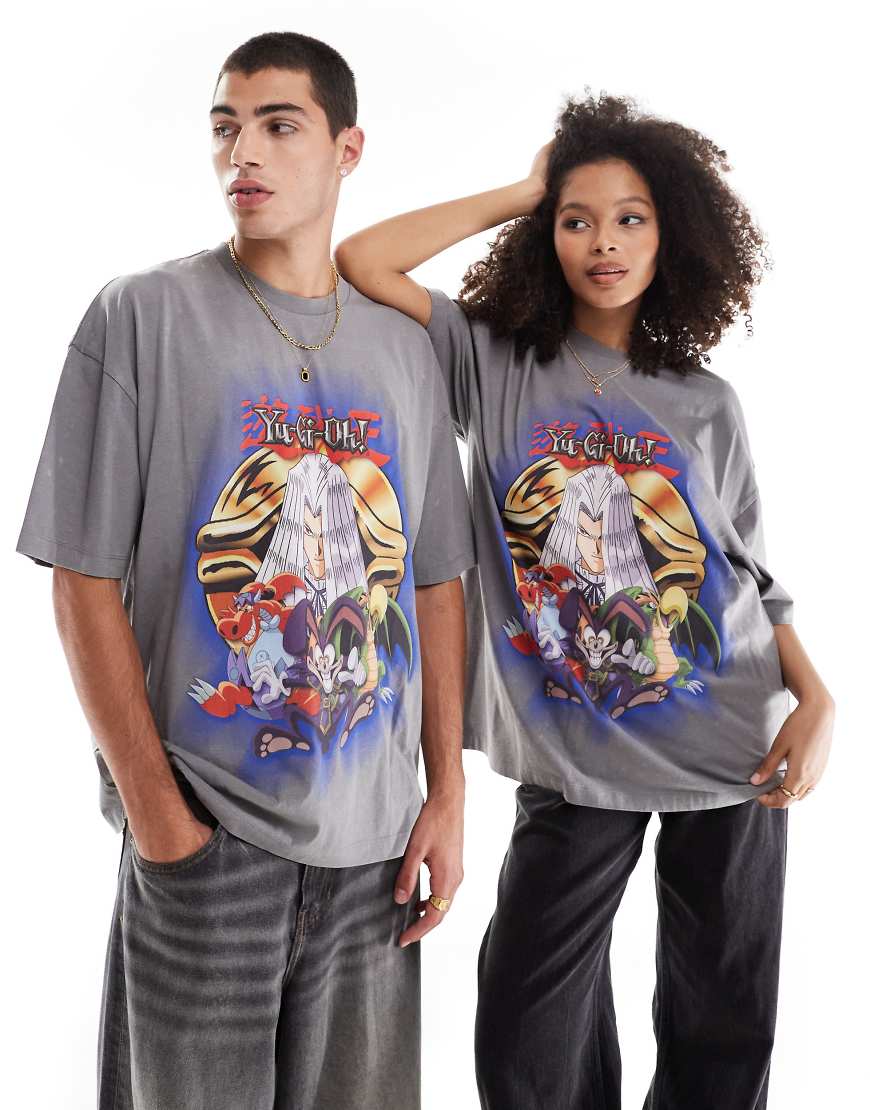 ASOS DESIGN - Unisex-T-Shirt in verwaschenem Grau mit „Yu-Gi-Oh"-Prints und Oversize-Passform-Neutral von ASOS DESIGN