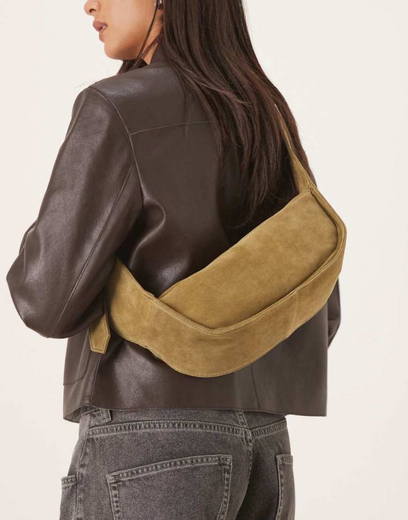 ASOS DESIGN - Verstellbare Umhängetasche aus Wildleder in Olivgrün von ASOS DESIGN