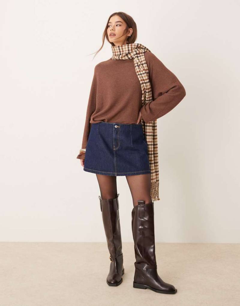 ASOS DESIGN - Volant-Jeansrock in Indigoblau mit schlichtem Bund von ASOS DESIGN