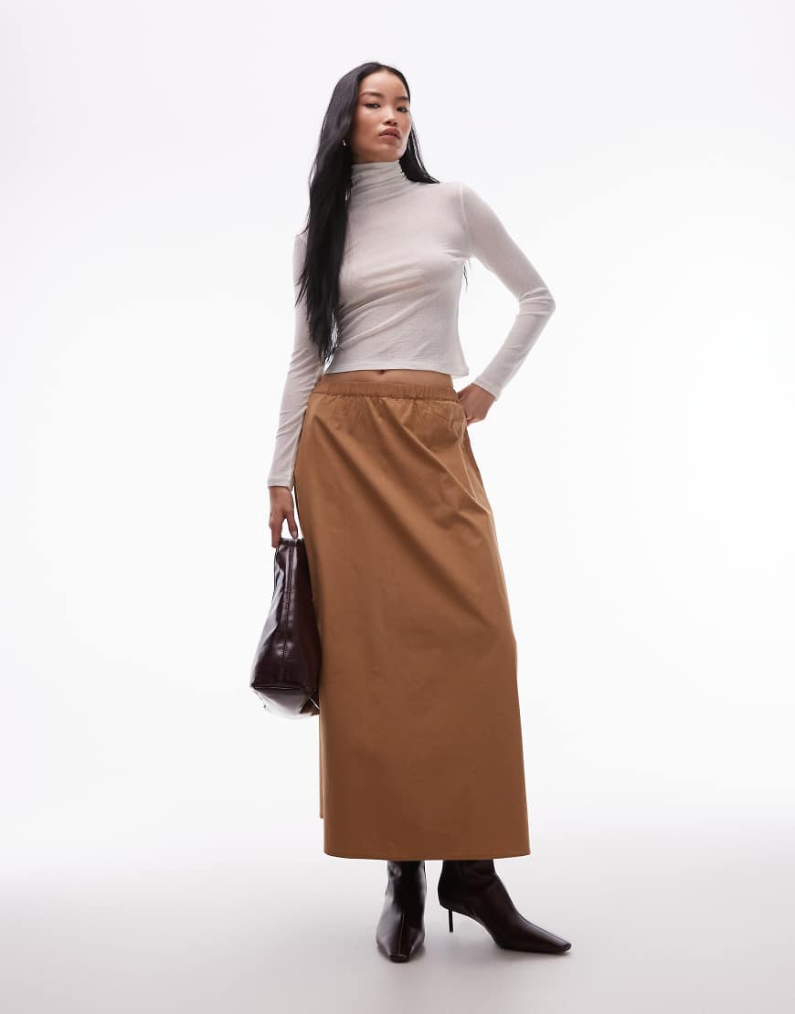 ASOS DESIGN - Voluminöser Maxirock in Camel-Neutral von ASOS DESIGN