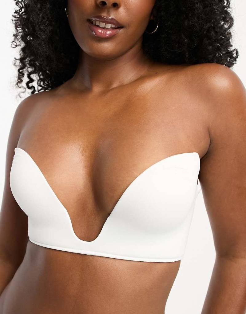 ASOS DESIGN - Vorgeformter Mikrofaser-BH in Weiß mit tiefem, offenem Ausschnitt von ASOS DESIGN